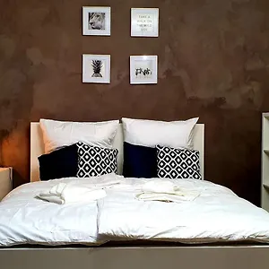 ☆wow! Stylish In Centre Near University☆ Apartment